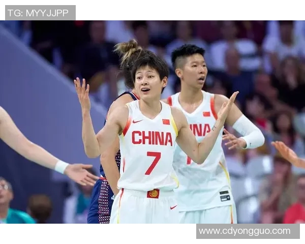 中国女篮激战中国台北队争夺亚洲篮球赛重要胜利