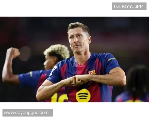 莱万领衔新赛季挑战，期待在绿茵场上再创辉煌成就